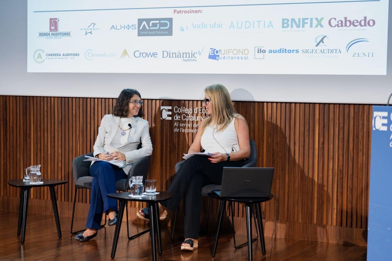 Irene Ledo y Ana Manzano en la XXVI Jornada Técnica de Auditoría de Barcelona